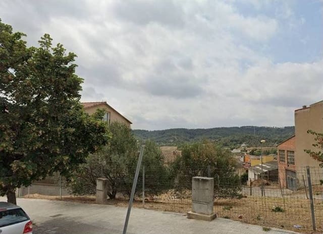 Byggetomt til salgs i Sentmenat - € 95 000 (Ref: 9510005)