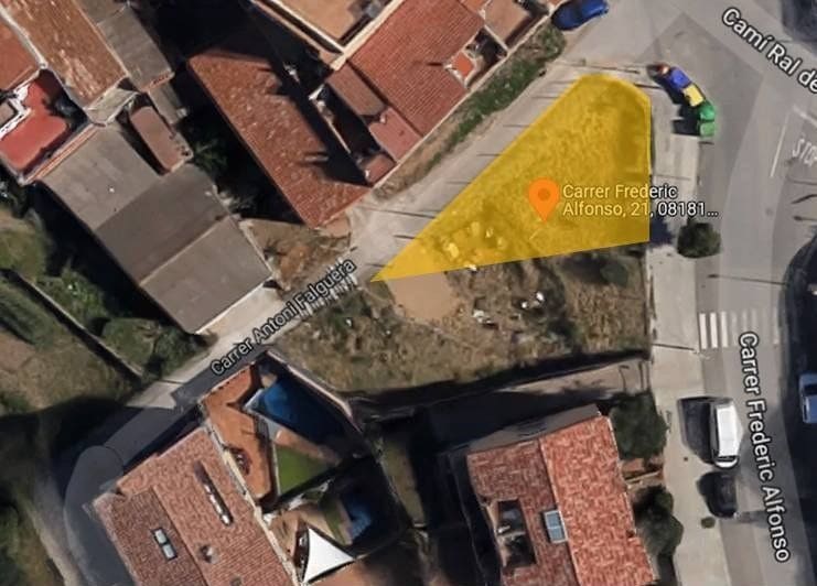 Byggetomt til salgs i Sentmenat - € 83 000 (Ref: 9510006)