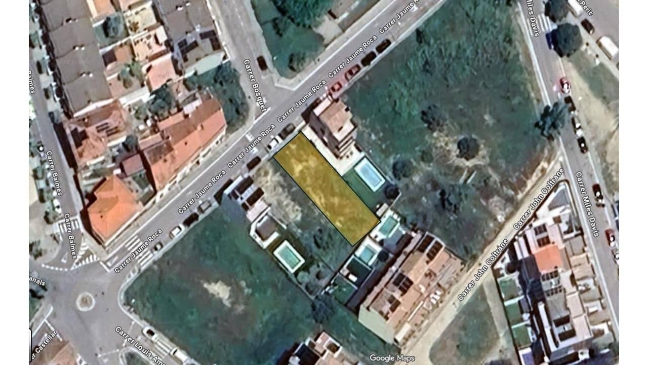 Byggetomt til salgs i Sentmenat - € 80 000 (Ref: 9510007)