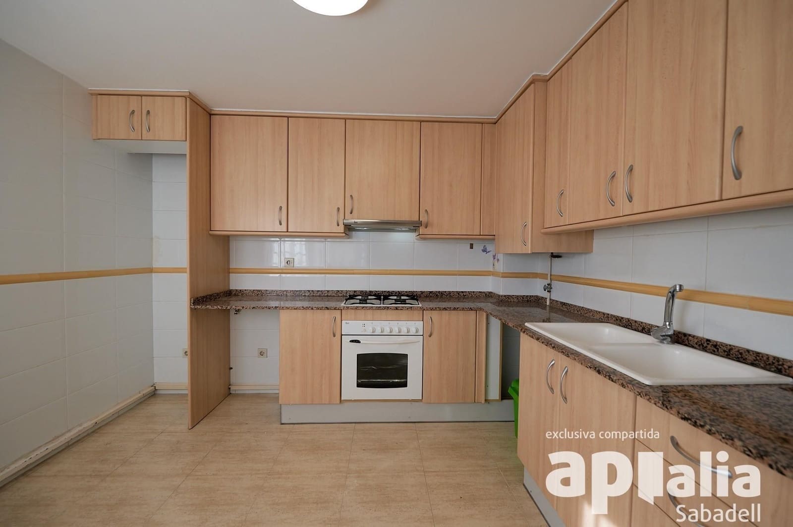 Byhus til salg i Sentmenat med garage - € 378.000 (Ref: 9510010)