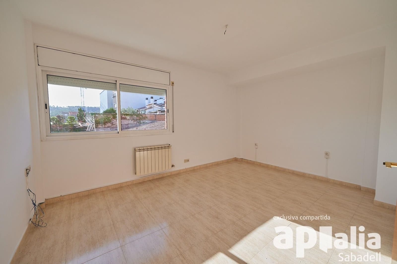 Byhus til salg i Sentmenat med garage - € 378.000 (Ref: 9510010)