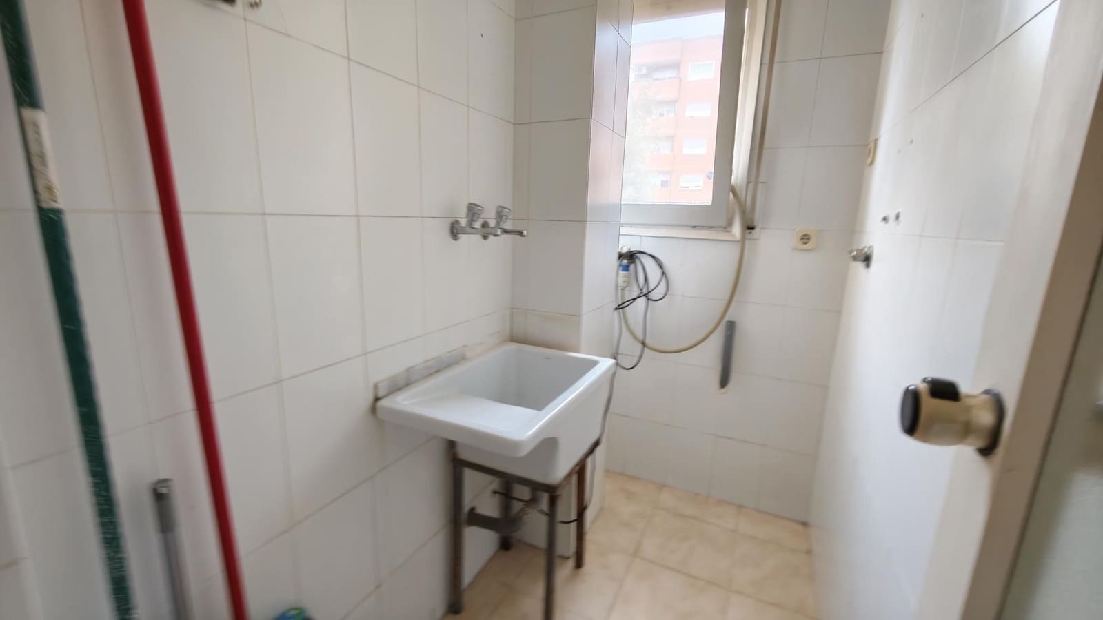 4 soveværelse Lejlighed til salg i Sentmenat - € 250.000 (Ref: 9510012)