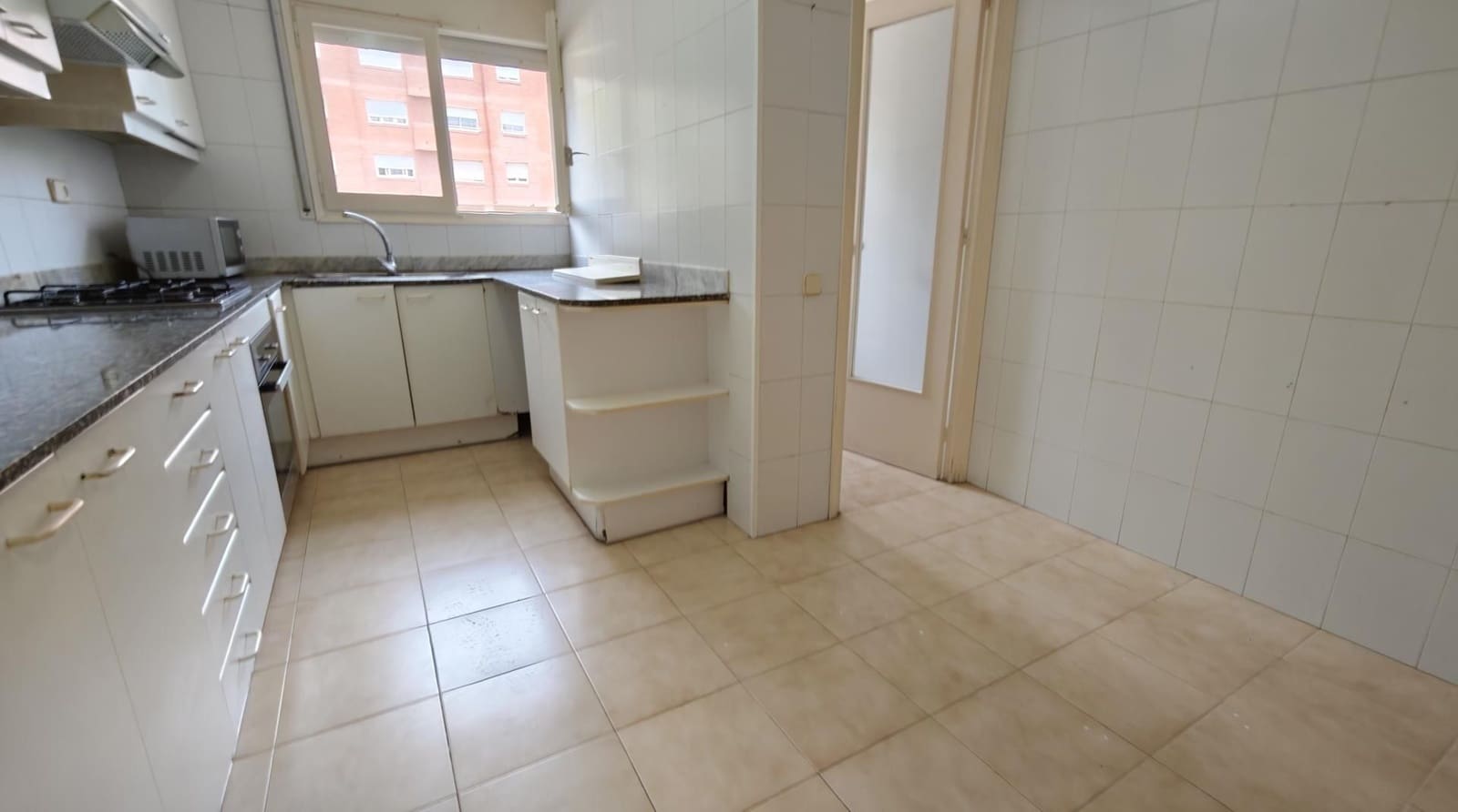 4 soveværelse Lejlighed til salg i Sentmenat - € 250.000 (Ref: 9510012)