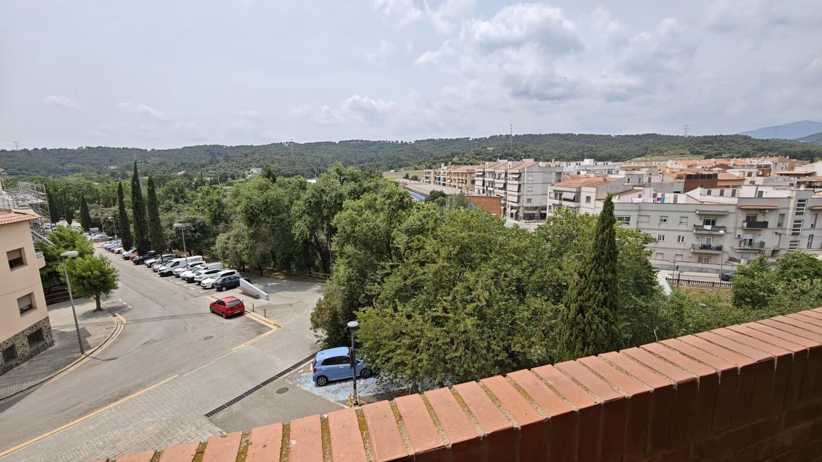 4 soveværelse Lejlighed til salg i Sentmenat - € 250.000 (Ref: 9510012)