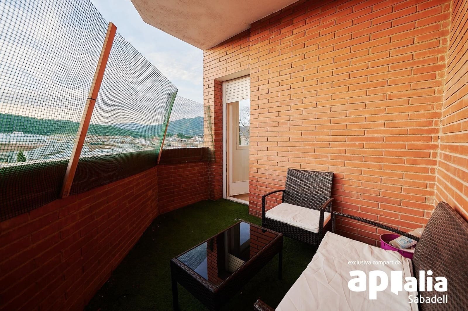 4 soveværelse Lejlighed til salg i Sentmenat - € 250.000 (Ref: 9510012)