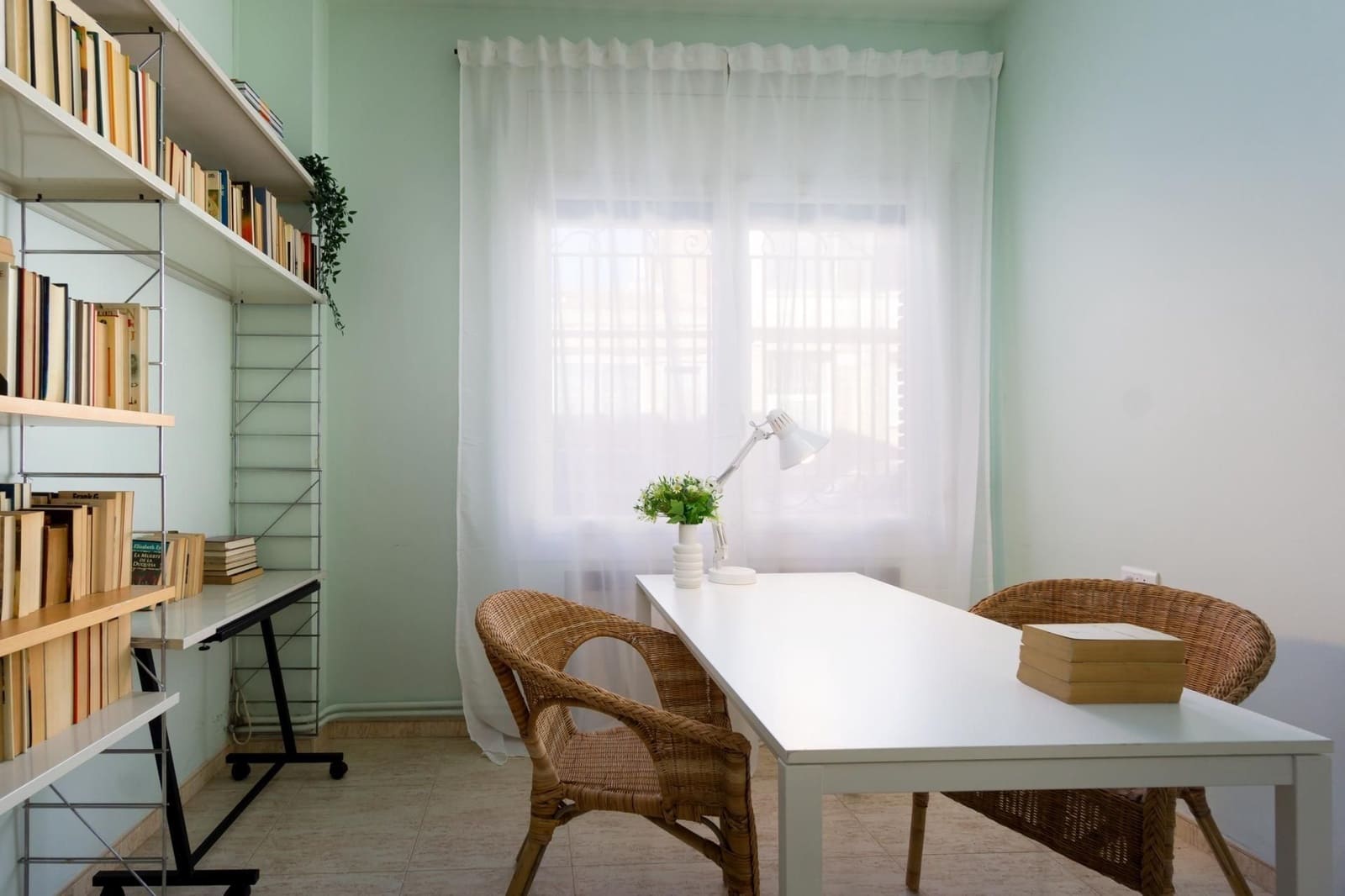 11 bedroom Townhouse for sale in Sabadell with garage - € 550,000 (Ref: 9510016)