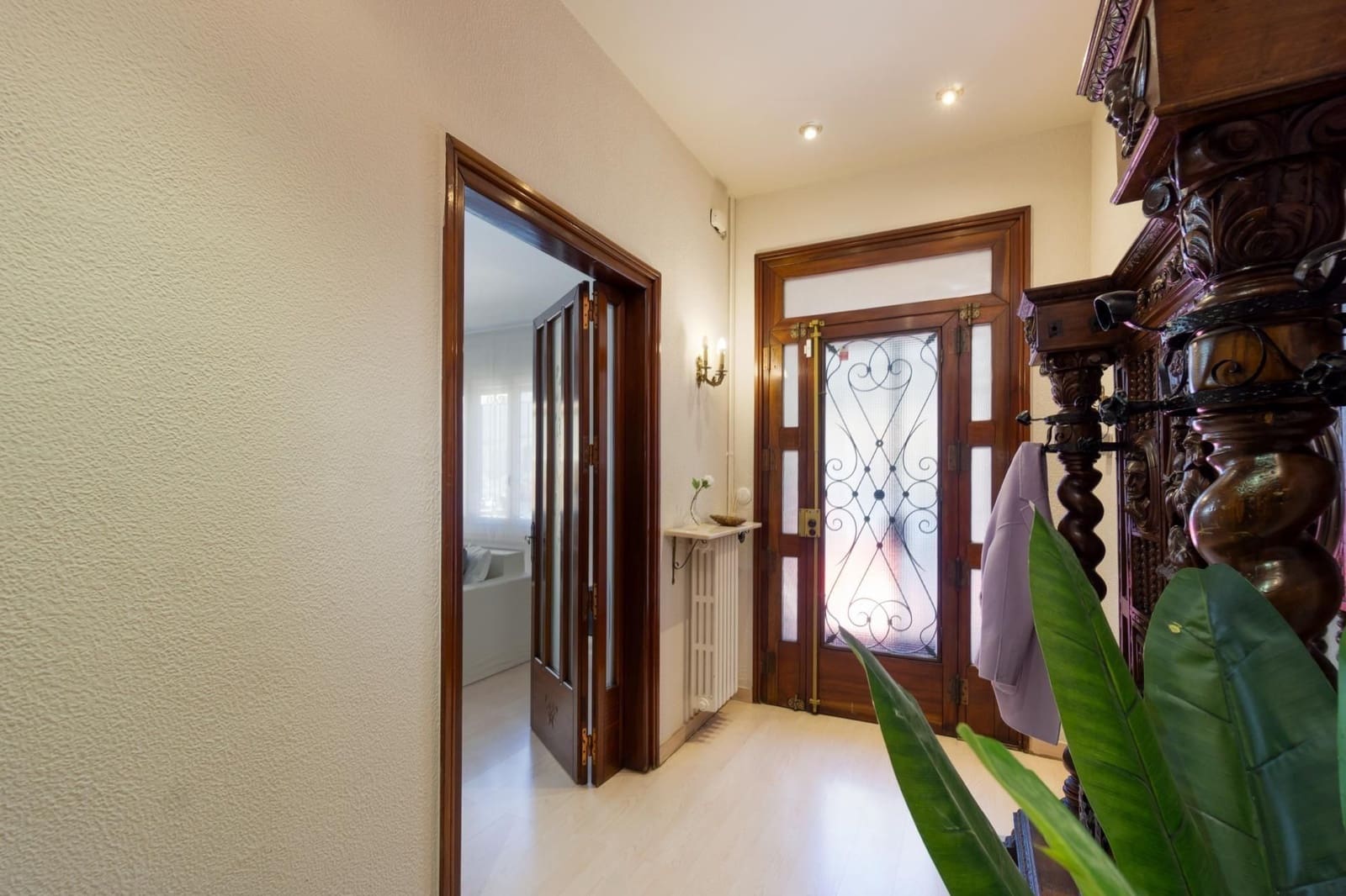 11 bedroom Townhouse for sale in Sabadell with garage - € 550,000 (Ref: 9510016)