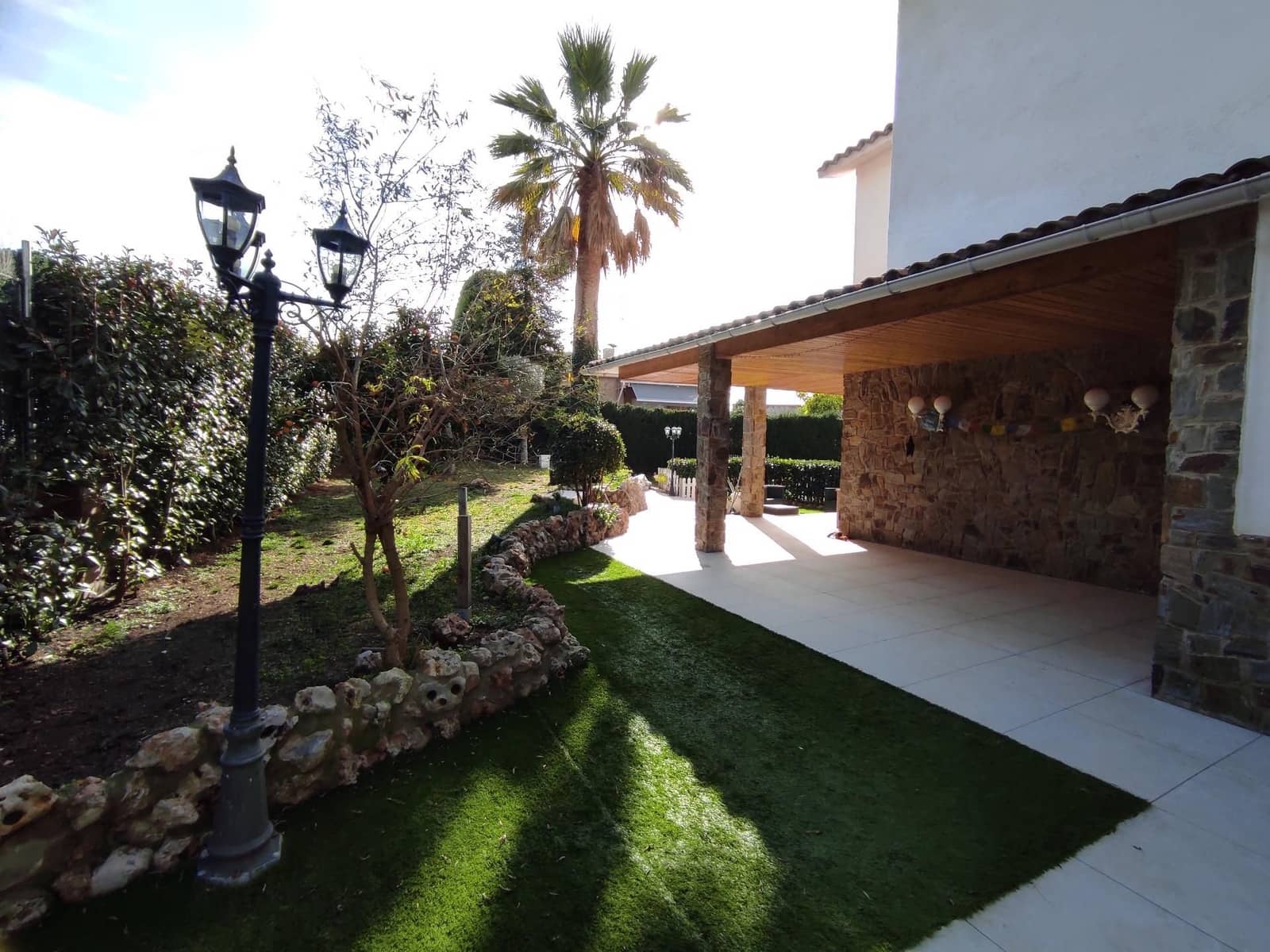 6 soveværelse Villa til salg i Castellar del Valles med swimmingpool garage - € 580.000 (Ref: 9510018)