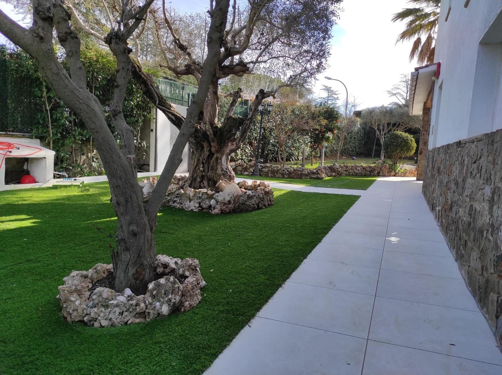 6 soveværelse Villa til salg i Castellar del Valles med swimmingpool garage - € 580.000 (Ref: 9510018)