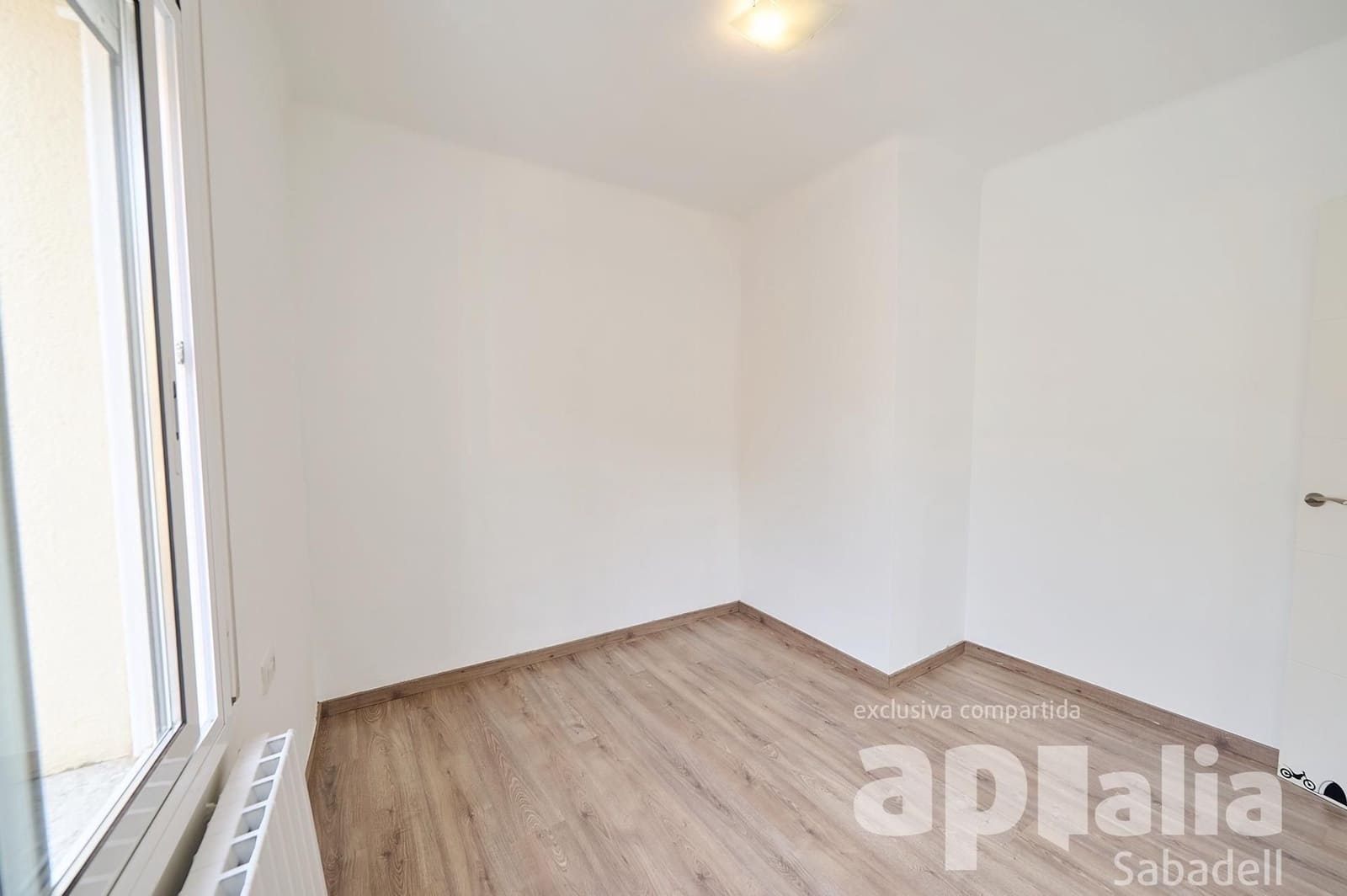 3 soveværelse Byhus til salg i Sentmenat med garage - € 339.999 (Ref: 9510019)