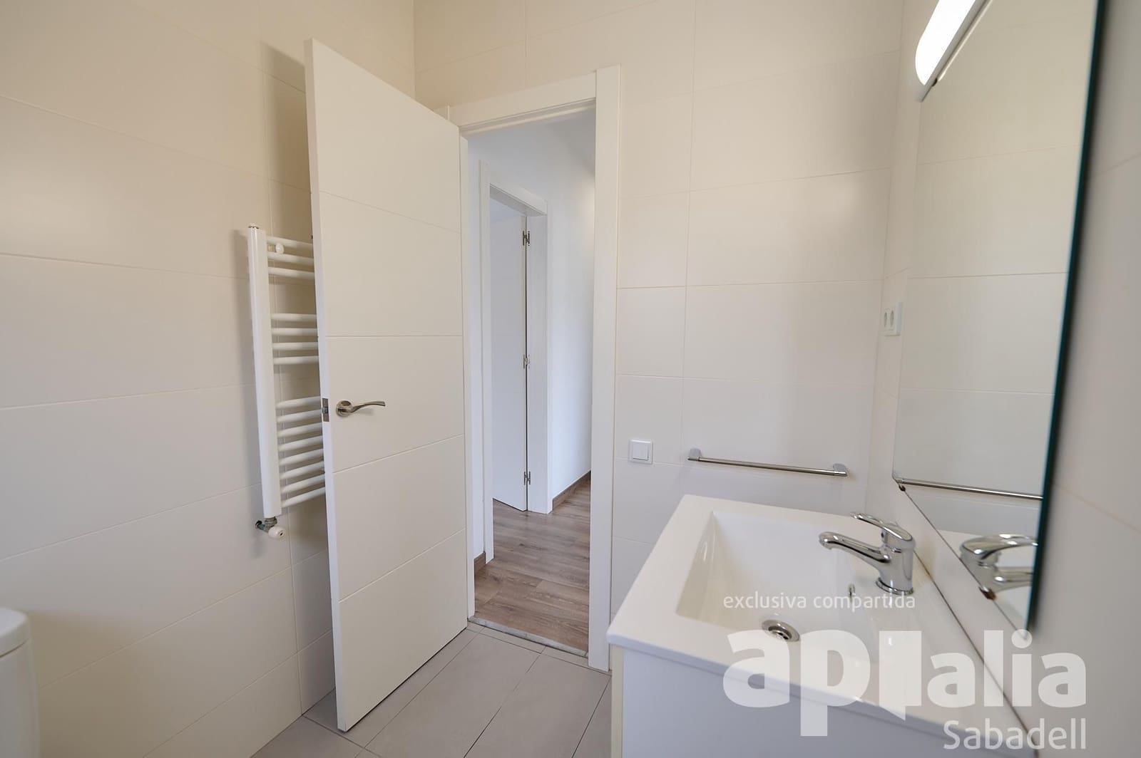 3 soveværelse Byhus til salg i Sentmenat med garage - € 339.999 (Ref: 9510019)