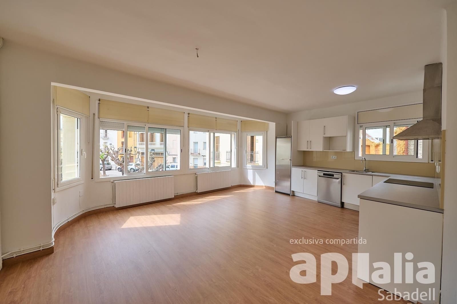 3 soveværelse Byhus til salg i Sentmenat med garage - € 339.999 (Ref: 9510019)