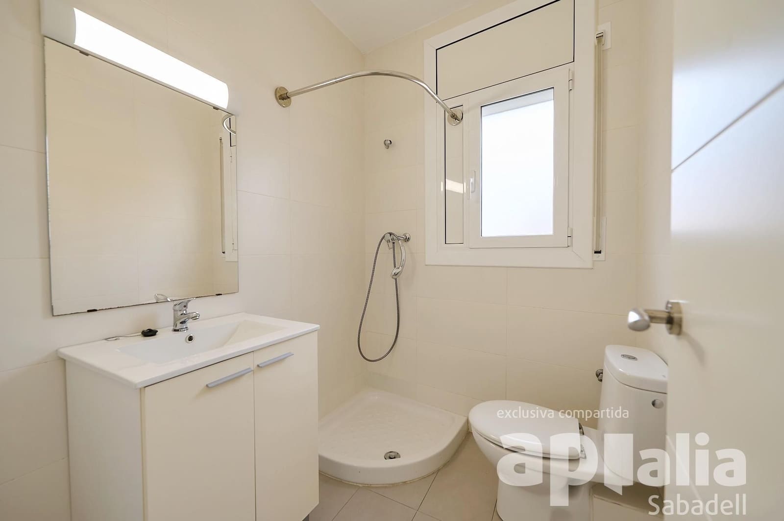 3 soveværelse Byhus til salg i Sentmenat med garage - € 339.999 (Ref: 9510019)