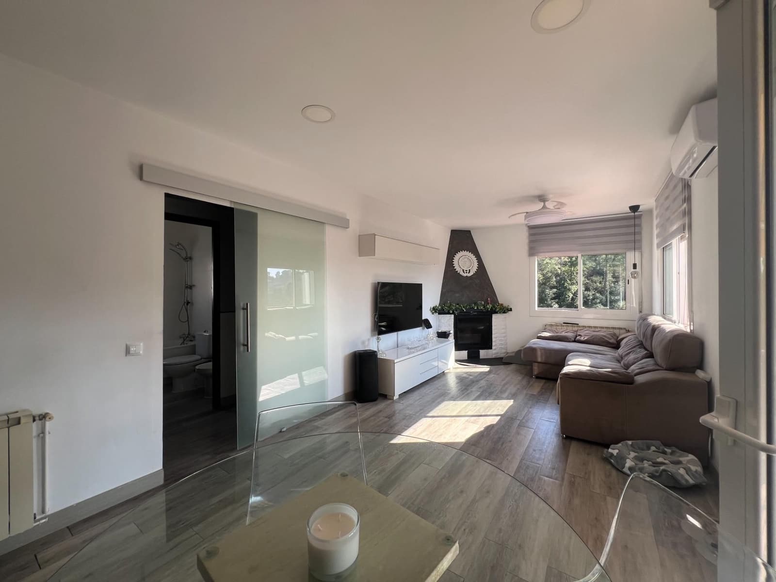 4 soveværelse Villa til salg i Sentmenat med garage - € 380.000 (Ref: 9510020)