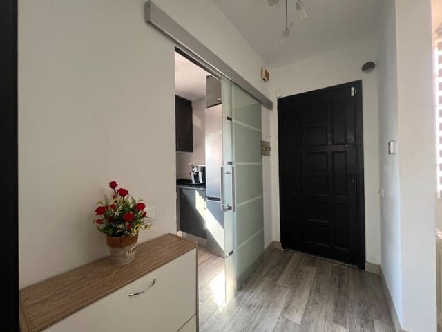 4 soveværelse Villa til salg i Sentmenat med garage - € 380.000 (Ref: 9510020)