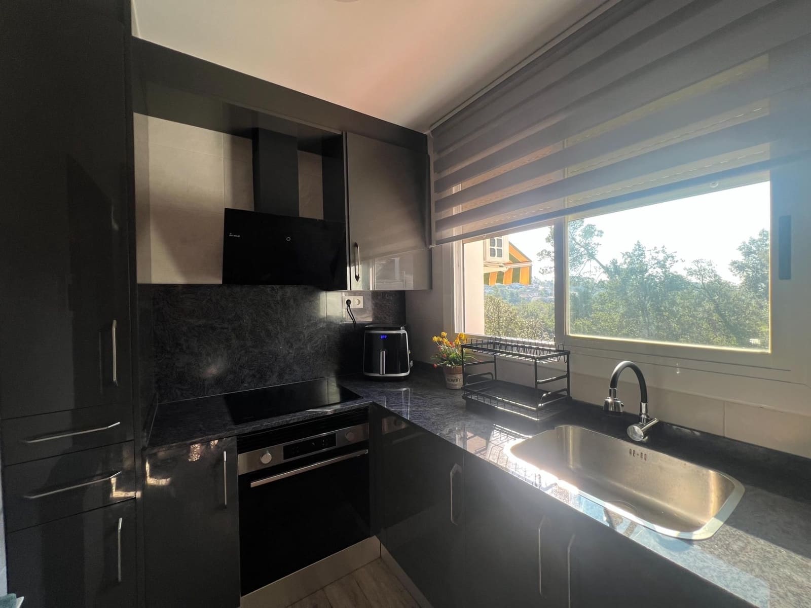 4 soveværelse Villa til salg i Sentmenat med garage - € 380.000 (Ref: 9510020)