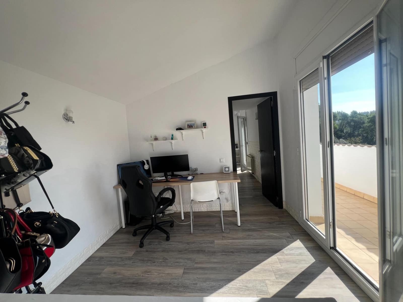 4 soveværelse Villa til salg i Sentmenat med garage - € 380.000 (Ref: 9510020)