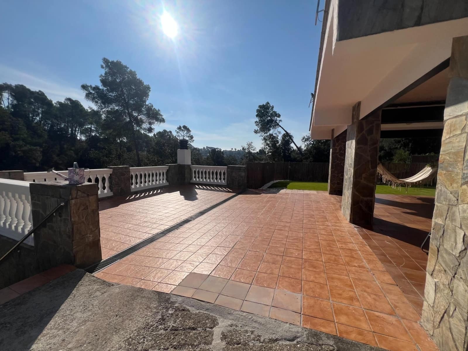 4 soveværelse Villa til salg i Sentmenat med garage - € 380.000 (Ref: 9510020)