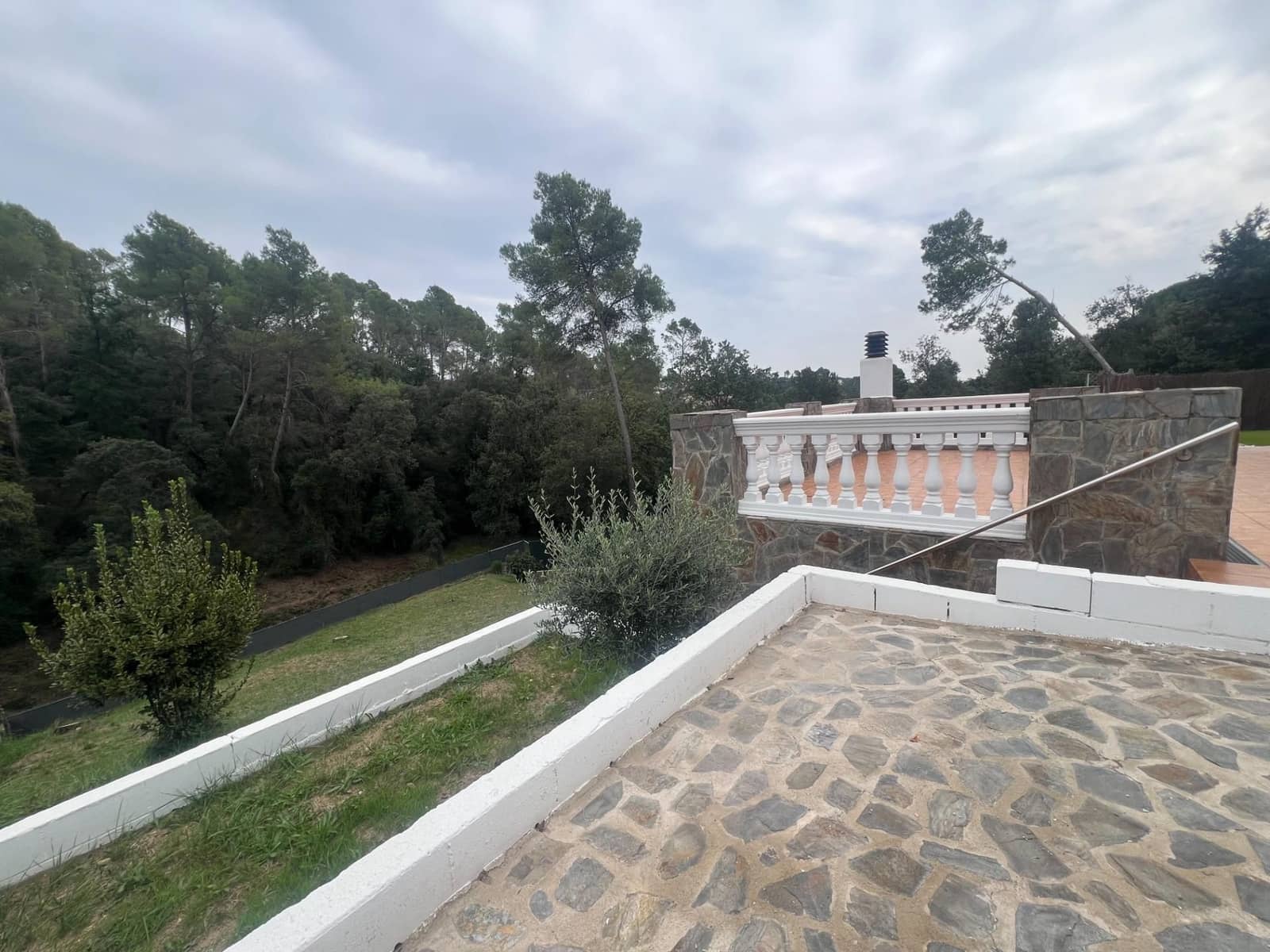 4 soveværelse Villa til salg i Sentmenat med garage - € 380.000 (Ref: 9510020)