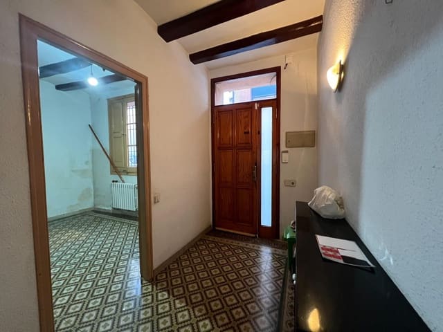 Hus til salgs i Sentmenat - € 337 000 (Ref: 9516080)