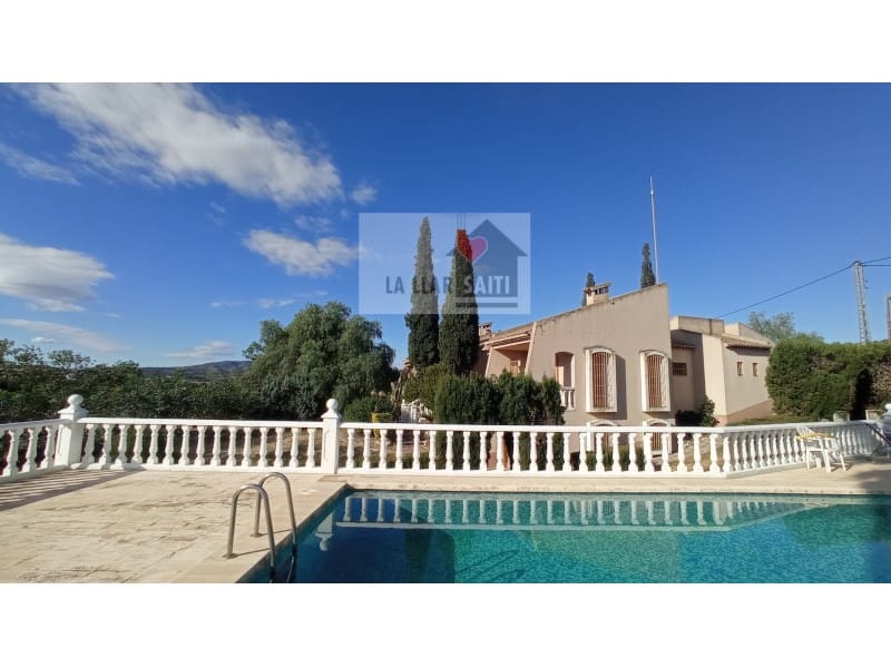 6 bedroom Villa for sale in Llosa de Ranes - € 450,000 (Ref: 7716463)