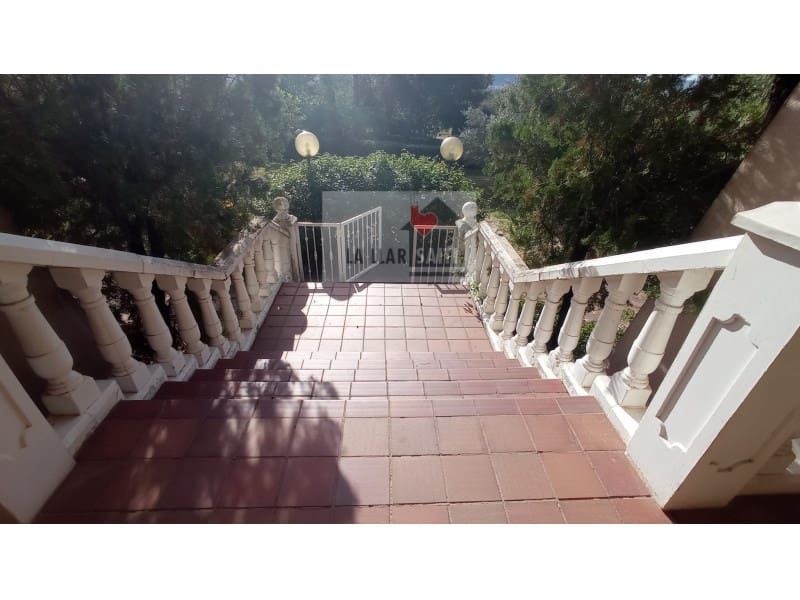 6 bedroom Villa for sale in Llosa de Ranes - € 450,000 (Ref: 7716463)