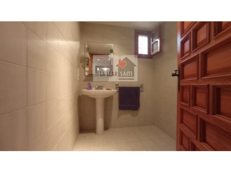 6 bedroom Villa for sale in Llosa de Ranes - € 450,000 (Ref: 7716463)