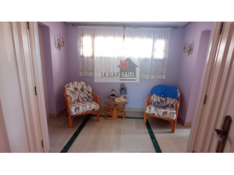 6 bedroom Villa for sale in Llosa de Ranes - € 450,000 (Ref: 7716463)