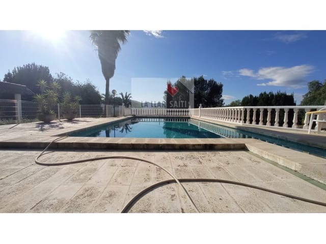 6 bedroom Villa for sale in Llosa de Ranes - € 450,000 (Ref: 7716463)