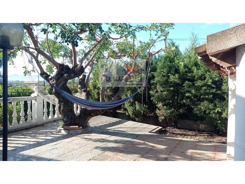 6 bedroom Villa for sale in Llosa de Ranes - € 450,000 (Ref: 7716463)