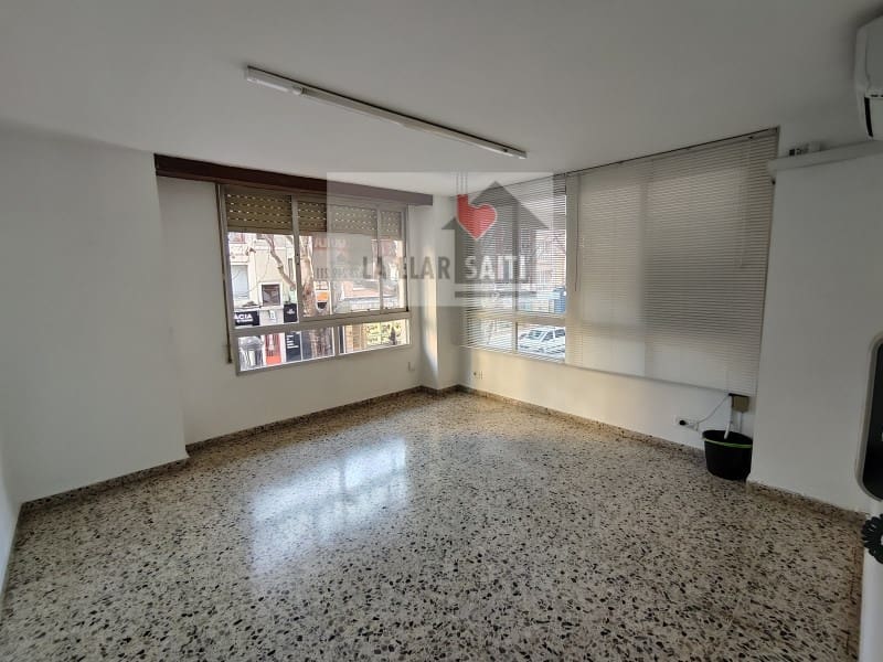 Kontor til leie i Xativa - € 230 (Ref: 9613935)