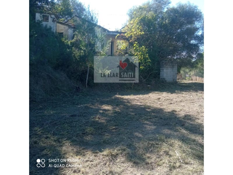 Ubebygd land til salgs i Genoves - € 49 500 (Ref: 9613937)