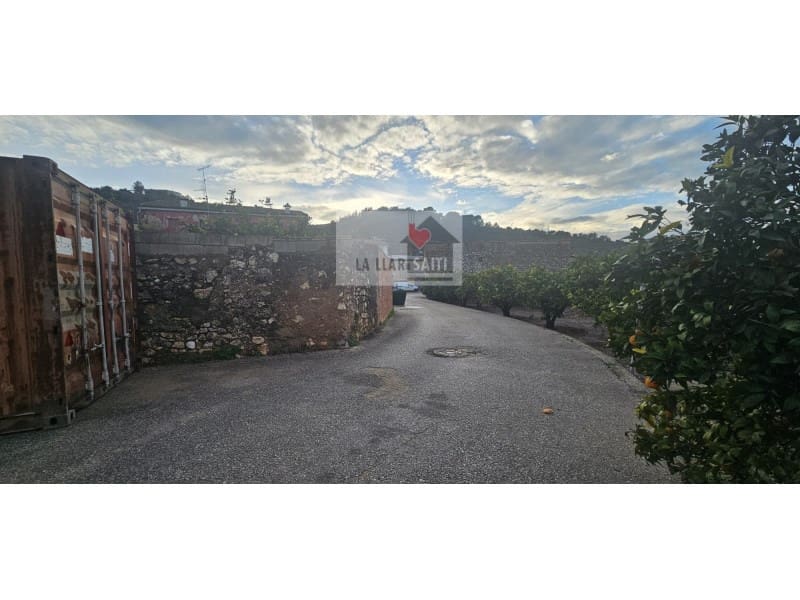 Erhverv til salg i L'Enova - € 50.000 (Ref: 9613938)