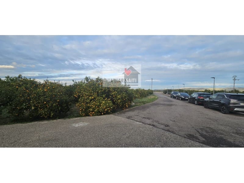 Erhverv til salg i L'Enova - € 50.000 (Ref: 9613938)