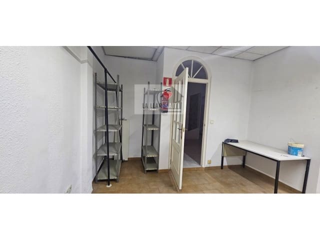 Kommersiell til leie i Xàtiva - € 450 (Ref: 9613940)