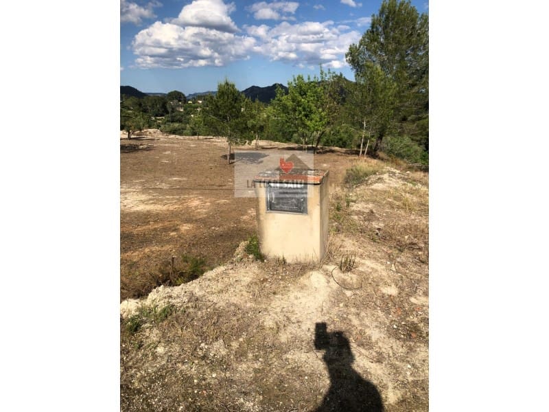 Ubebygd land til salgs i Xativa - € 37 500 (Ref: 9613941)