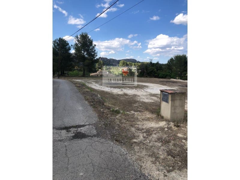 Ubebygd land til salgs i Xativa - € 37 500 (Ref: 9613941)