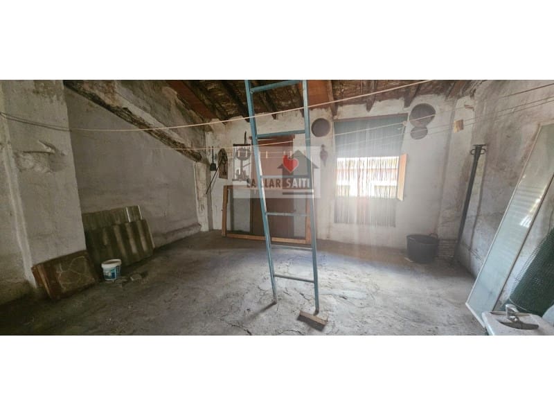 7 soveværelse Byhus til salg i Xativa - € 90.000 (Ref: 9613942)