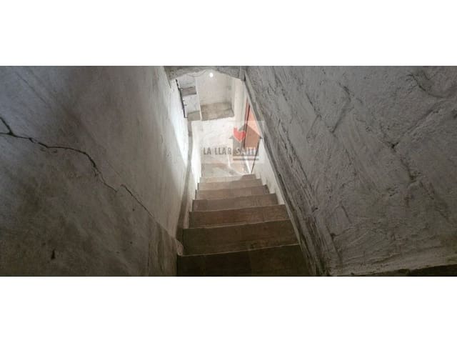 7 soveværelse Byhus til salg i Xàtiva - € 90.000 (Ref: 9613942)