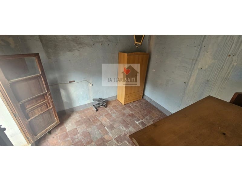 7 soveværelse Byhus til salg i Xativa - € 90.000 (Ref: 9613942)