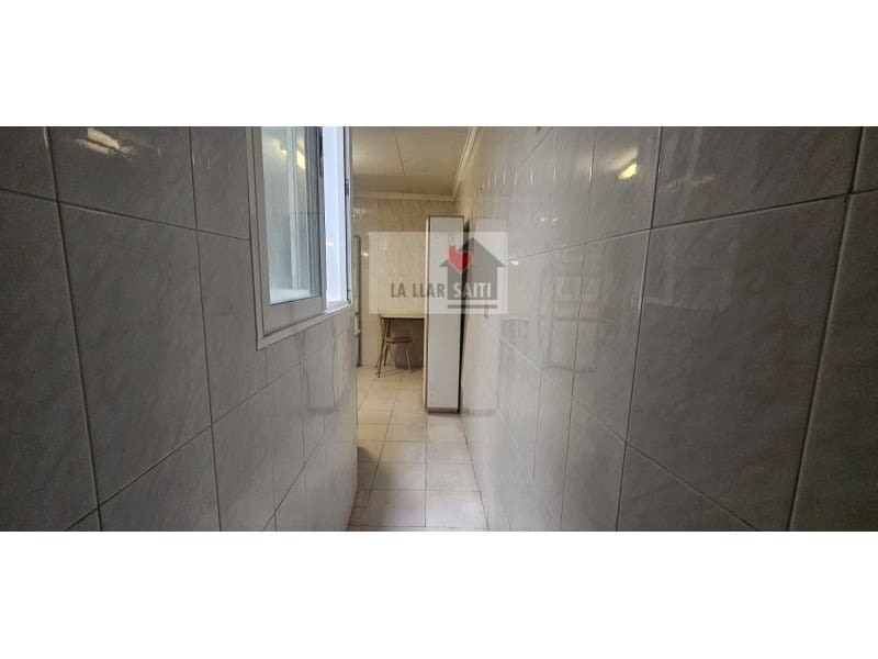 7 soveværelse Byhus til salg i Xativa - € 90.000 (Ref: 9613942)