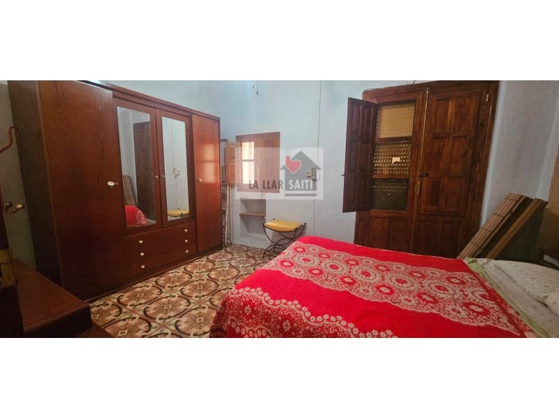 7 soveværelse Byhus til salg i Xativa - € 90.000 (Ref: 9613942)