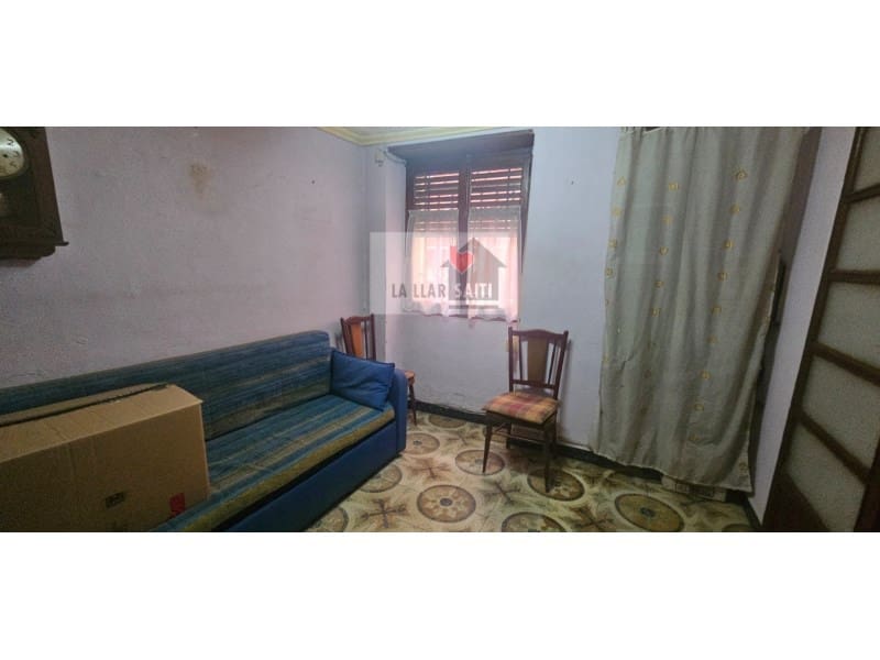 7 soveværelse Byhus til salg i Xativa - € 90.000 (Ref: 9613942)