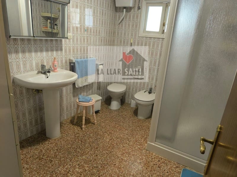 4 soveværelse Byhus til salg i Xativa - € 105.000 (Ref: 9613943)