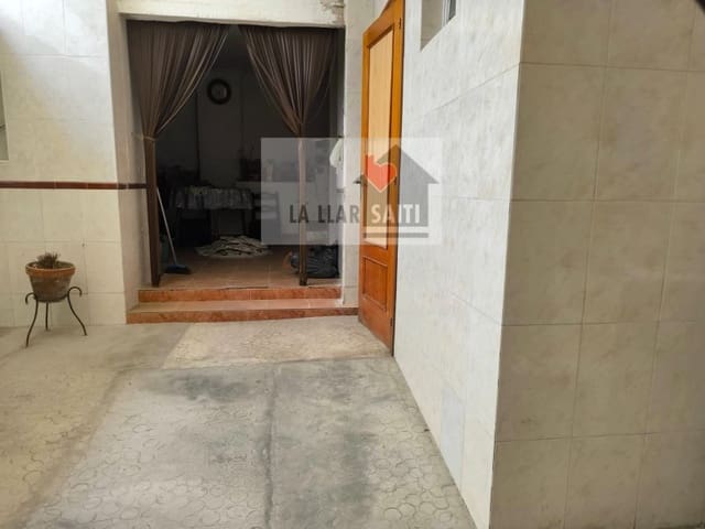 4 soveværelse Byhus til salg i Xàtiva - € 105.000 (Ref: 9613943)