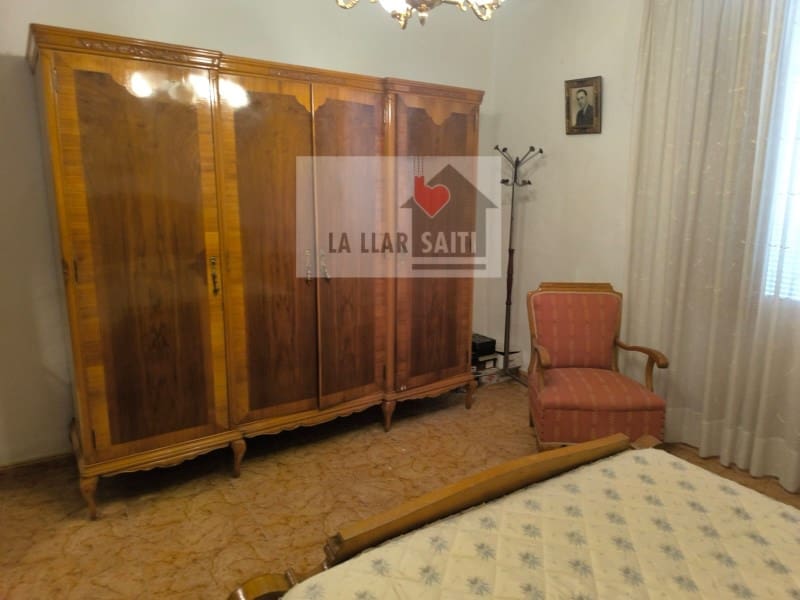 4 soveværelse Byhus til salg i Xativa - € 105.000 (Ref: 9613943)