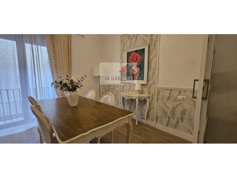 Piso de 3 habitaciones en Xàtiva en venta - 180.000 € (Ref: 9613944)