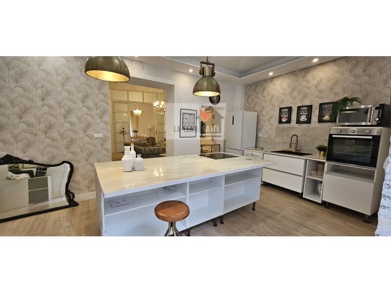 Piso de 3 habitaciones en Xàtiva en venta - 180.000 € (Ref: 9613944)