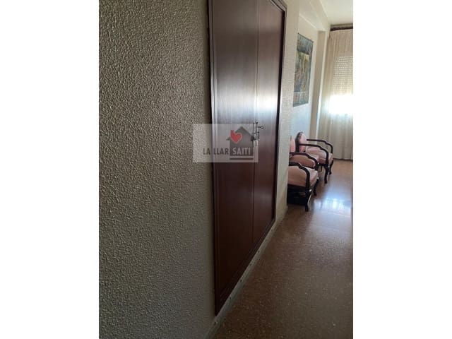 Piso de 4 habitaciones en Xàtiva en venta - 190.000 € (Ref: 9613949)