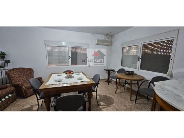 4 bedroom Villa for sale in Xàtiva - € 300,000 (Ref: 9613950)